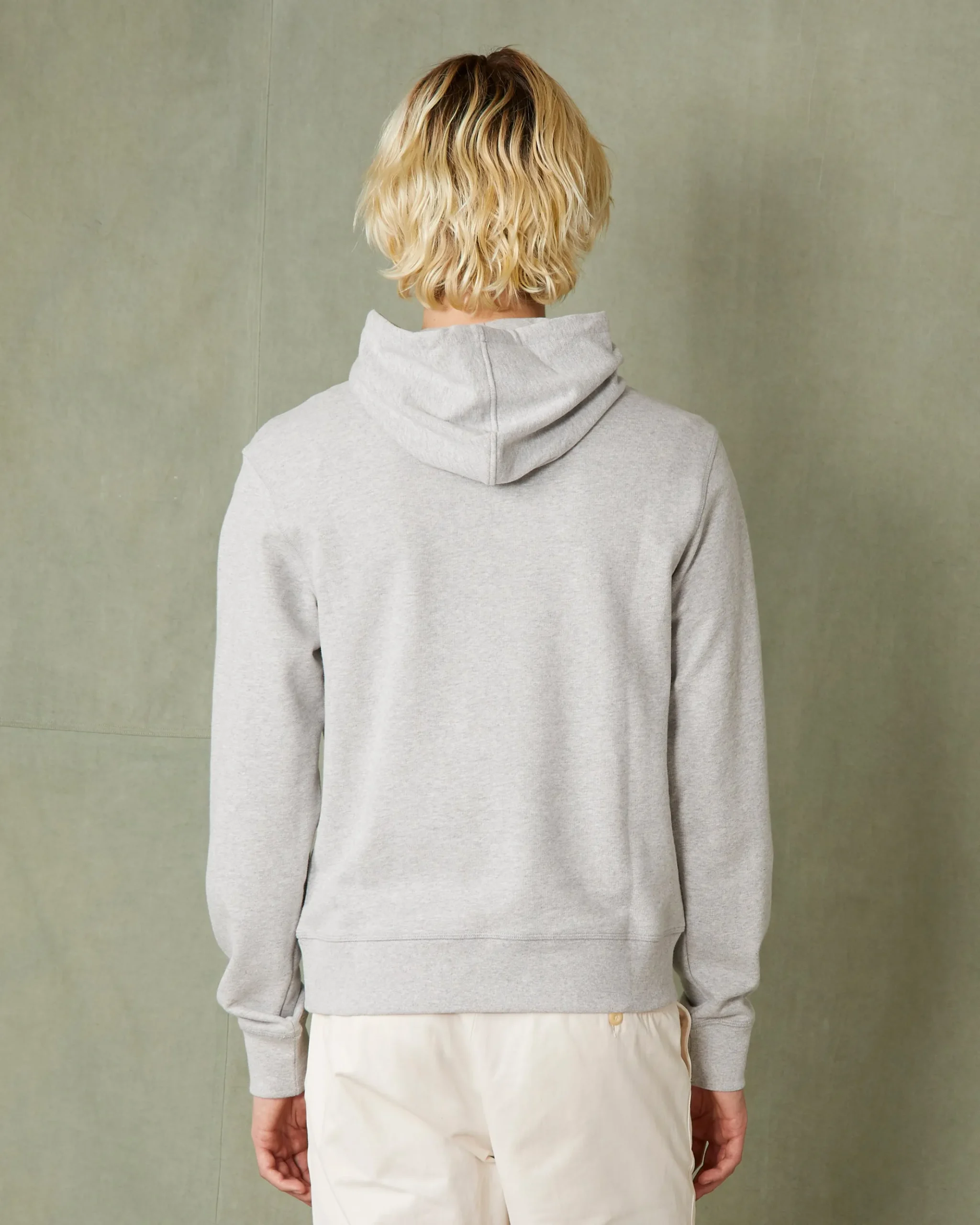 Sweatshirt a capuche molleton de coton organique