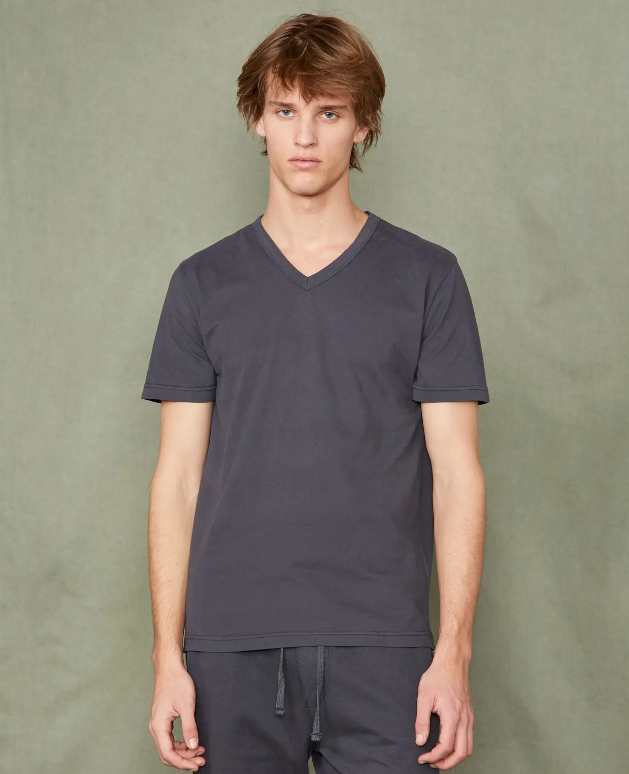 T-shirt col v coton recyclé et organique