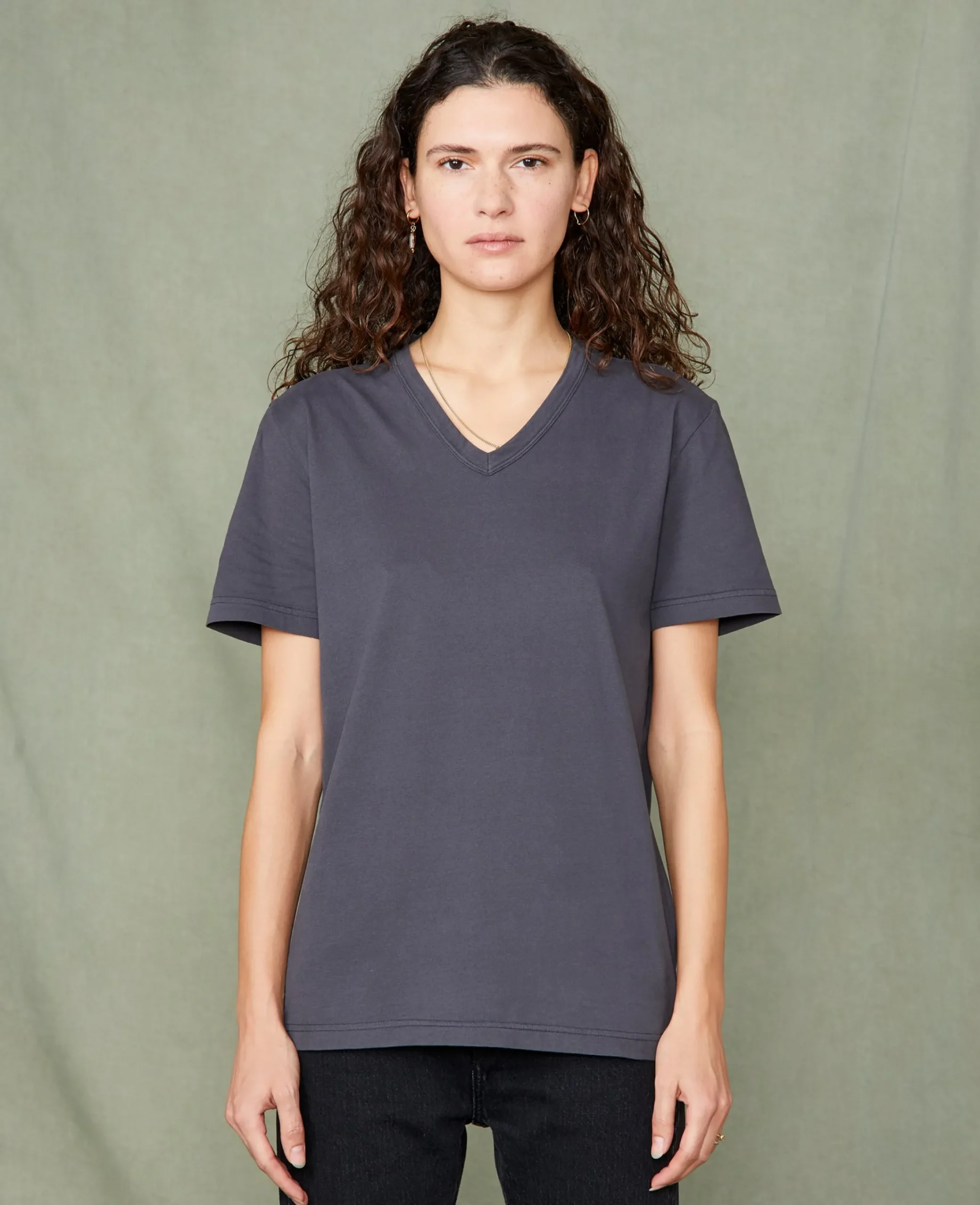T-shirt col v coton recyclé et organique