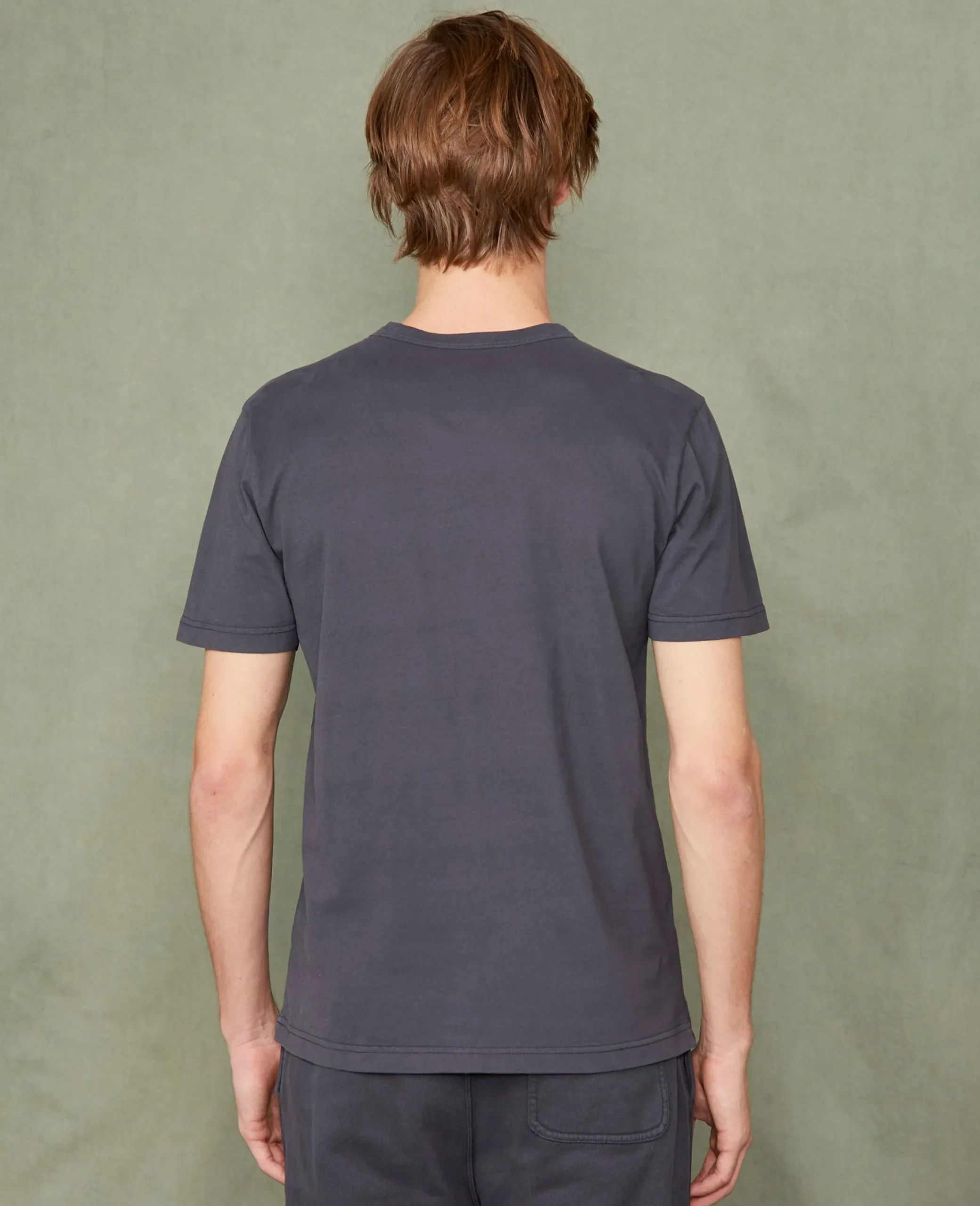 T-shirt col v coton recyclé et organique